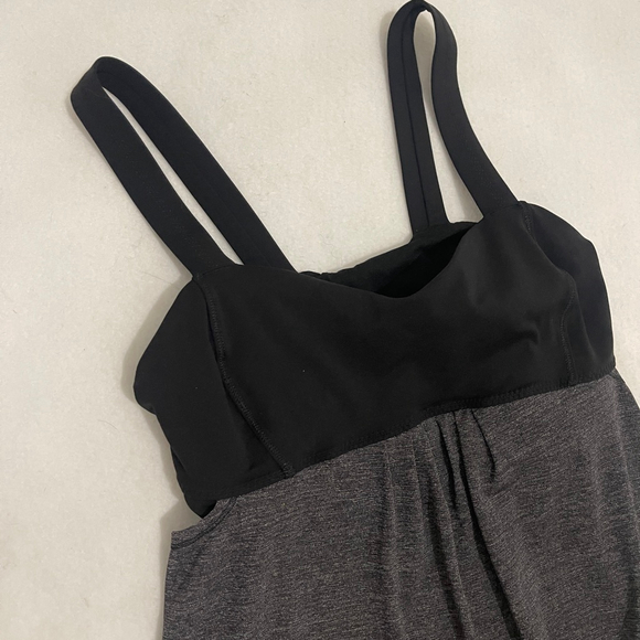 Lululemon Women's Run: Back on Track Tank Black Gray Size 8 - Picture 2 of 6